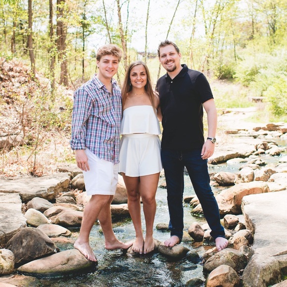 Meet your Posher, Christine - Picture 1 of 1